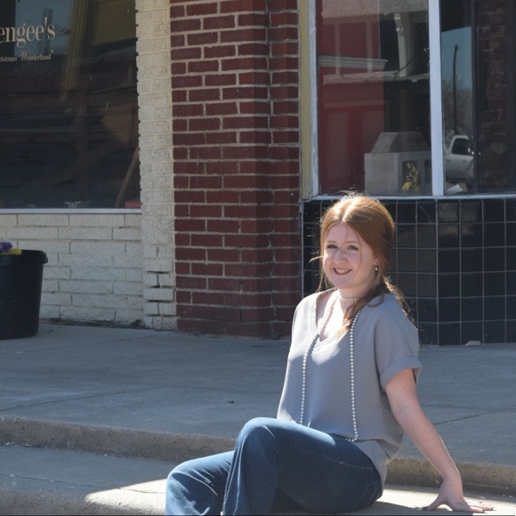 Meet your Posher, Katelyn - Picture 1 of 1